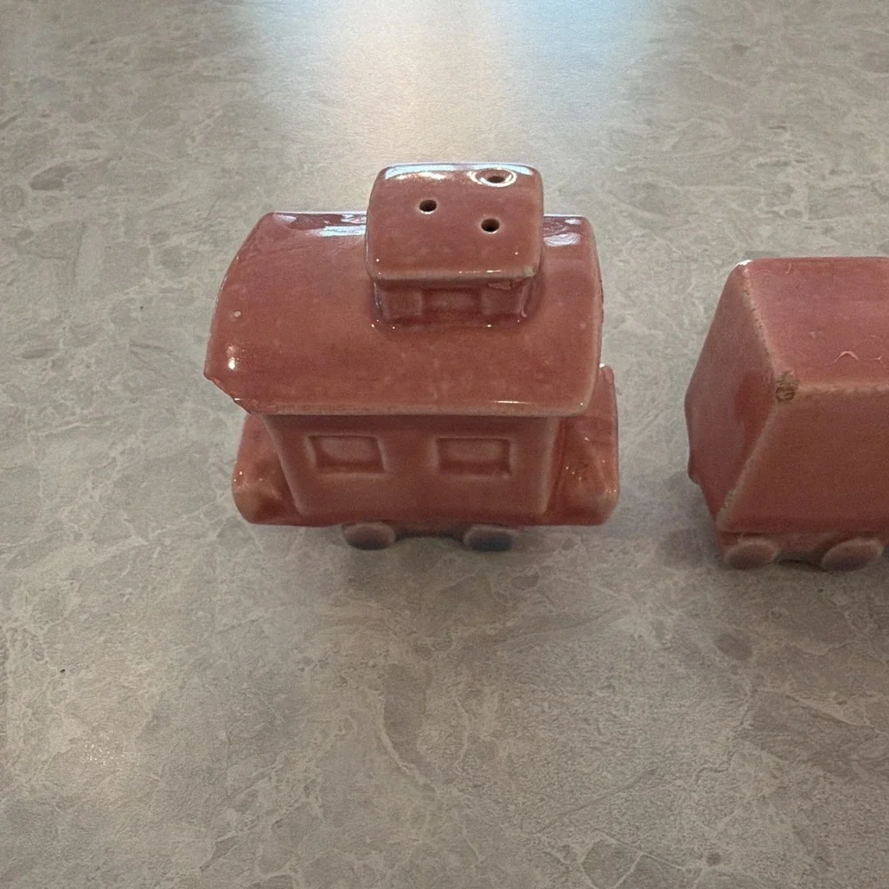 Vintage Pink Ceramic Train Salt and Pepper Shakers Set 2pc Novelty Locomotive